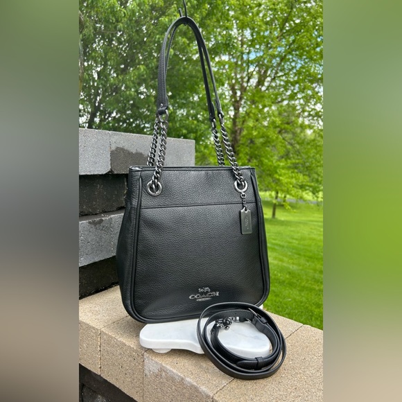 Coach Handbags - Coach Cammie Chain Bucket Bag Black Leather Shoulder Purse Crossbody C8315